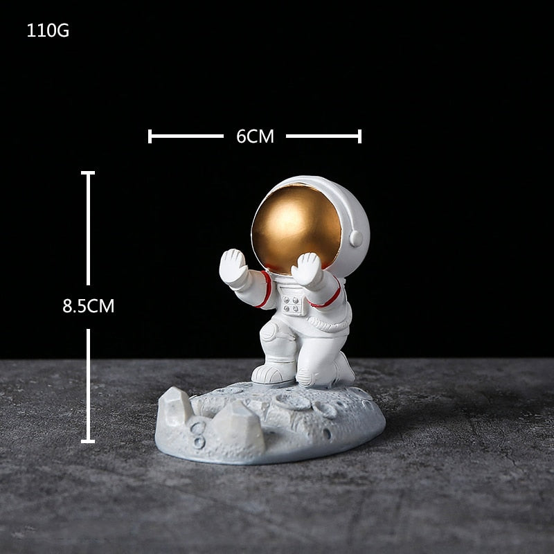 3D Resin Astronauts Ornaments Mobile Phone Stand - Crypto Coin Display